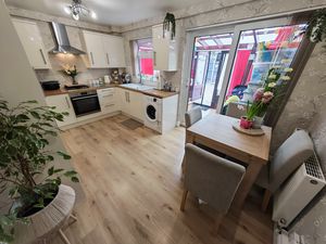 Photo 4- click for photo gallery